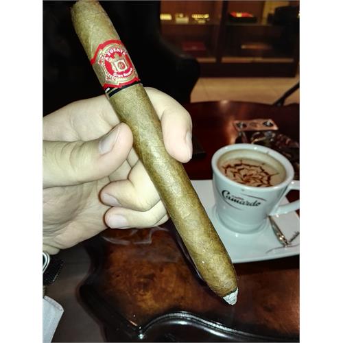 Arturo Fuente Hemingway Classic Natural 7  * 46