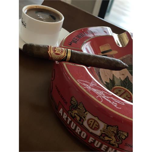 Arturo Fuente Hemingway Classic Natural 7  * 46