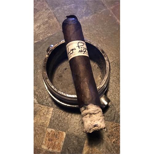 Liga Privada No. 9 Belicoso 6  * 52
