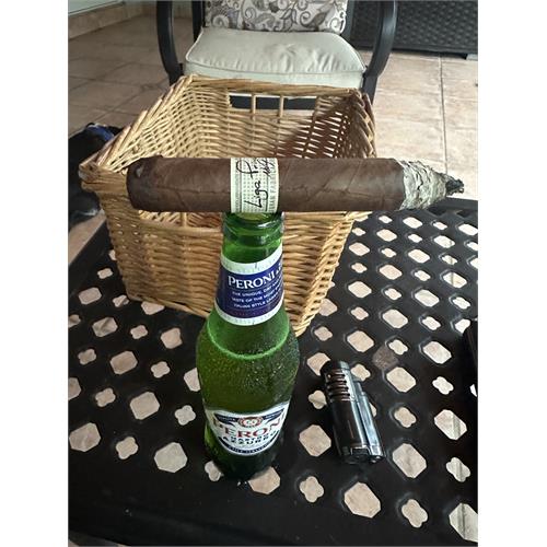 Liga Privada No. 9 Belicoso 6  * 52