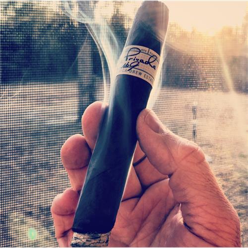 Liga Privada No. 9 Belicoso 6  * 52