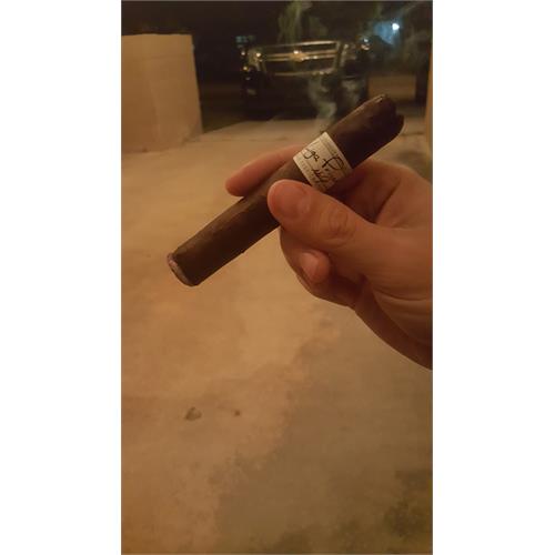 Liga Privada No. 9 Robusto 5  * 54