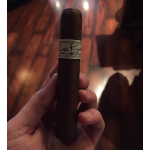 Liga Privada No. 9 Robusto 5  * 54
