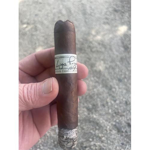 Liga Privada No. 9 Robusto 5  * 54