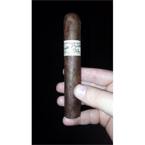 Liga Privada T52 Robusto 5  * 54
