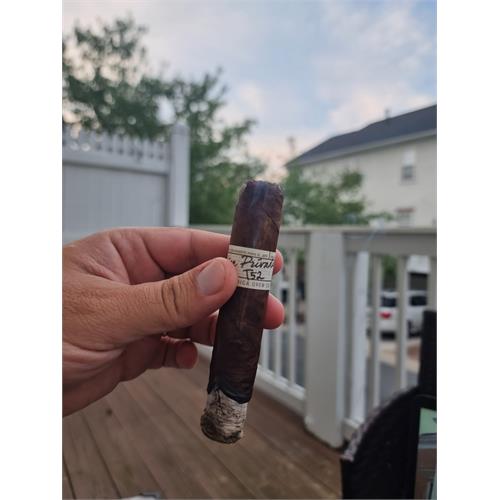 Liga Privada T52 Robusto 5  * 54