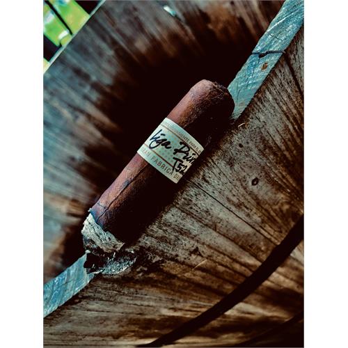 Liga Privada T52 Robusto 5  * 54