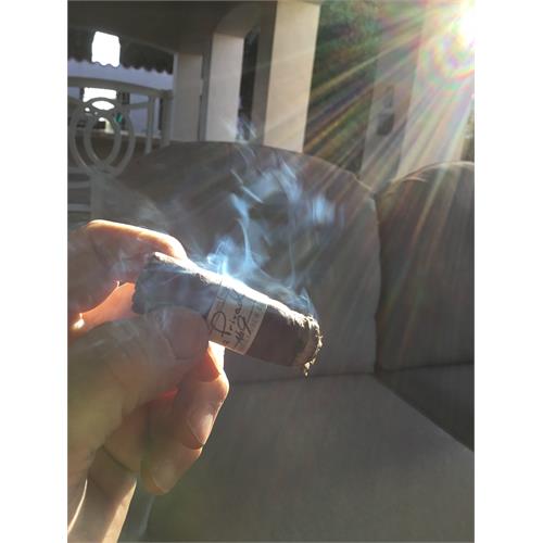 Liga Privada No. 9 Toro 6  * 52