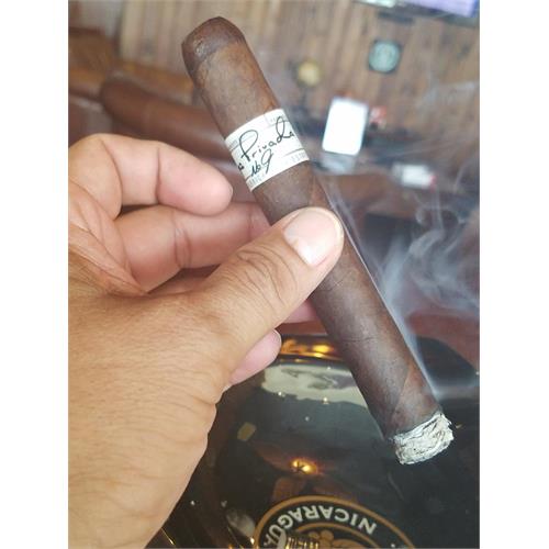 Liga Privada No. 9 Toro 6  * 52