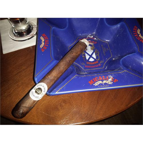 Ashton Aged Maduro No. 60 7 1/2 * 52