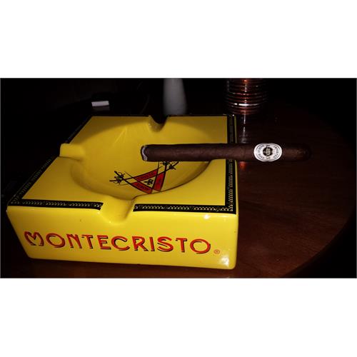 Ashton Aged Maduro No. 60 7 1/2 * 52