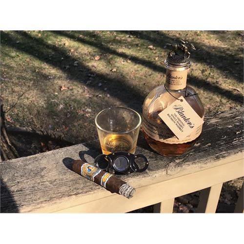 La Aroma de Cuba Churchill 7  * 50