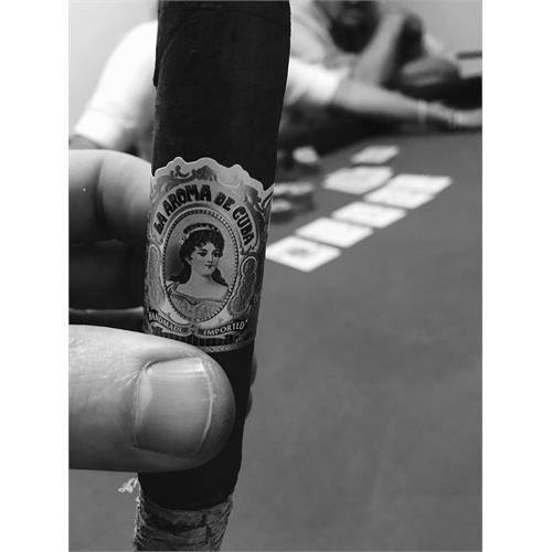La Aroma de Cuba Robusto 5 1/4 * 54