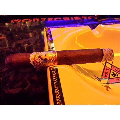 La Aroma de Cuba Monarch 6  * 52