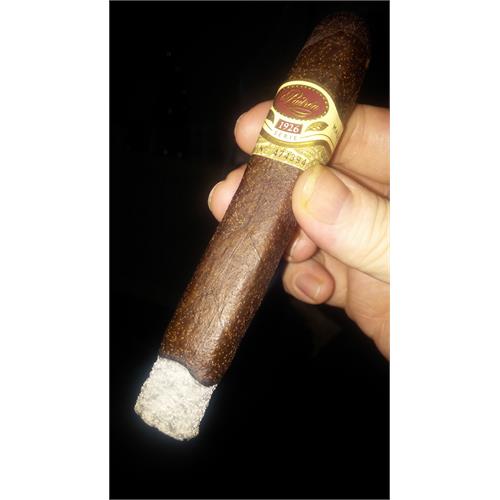 Padron 1926 Serie No. 2 Belicoso Maduro 5 1/2 * 52