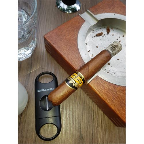 Don Tomas Clasico Robusto 5 1/2 * 50