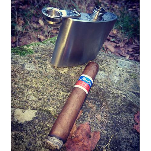 Flor de Oliva Robusto 5  * 50