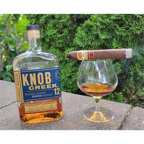 Padron 1926 Serie No. 40 Maduro 6 1/2 * 54