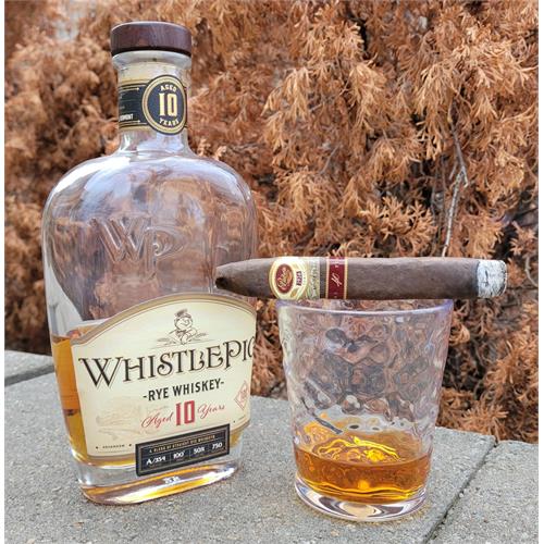 Padron 1926 Serie No. 40 Maduro 6 1/2 * 54