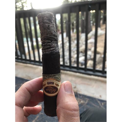 Padron 1926 Serie No. 9 Maduro 5 1/4 * 56