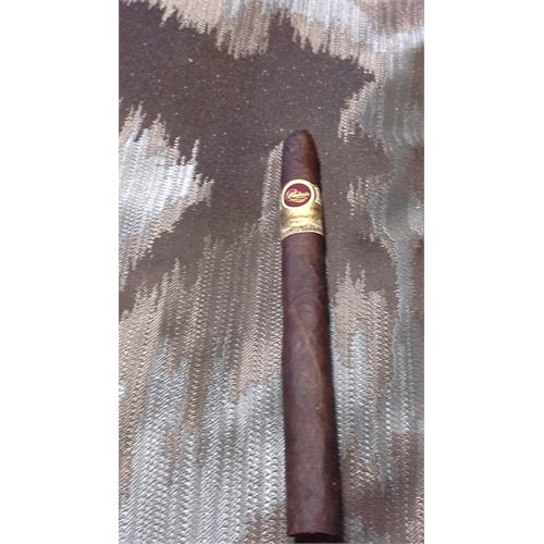 Padron 1964 Anniversary Corona Maduro 6  * 42