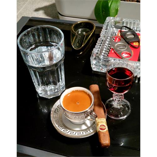 Padron 1964 Anniversary Exclusivo Maduro 5 1/2 * 50