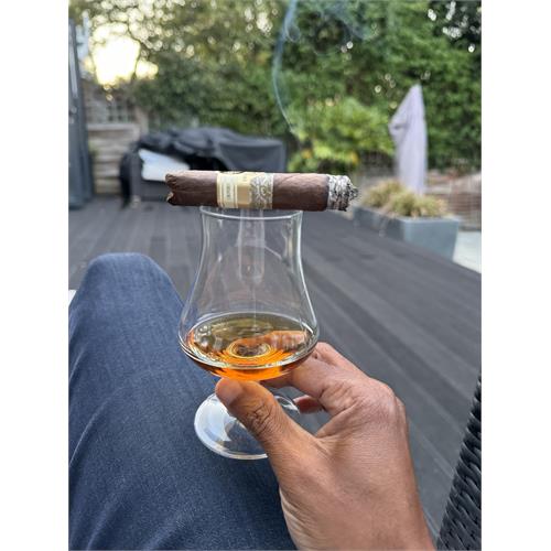 Padron 1964 Anniversary Exclusivo Maduro 5 1/2 * 50
