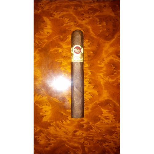 Padron 1964 Anniversary Exclusivo Maduro 5 1/2 * 50