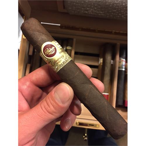 Padron 1964 Anniversary Exclusivo Maduro 5 1/2 * 50
