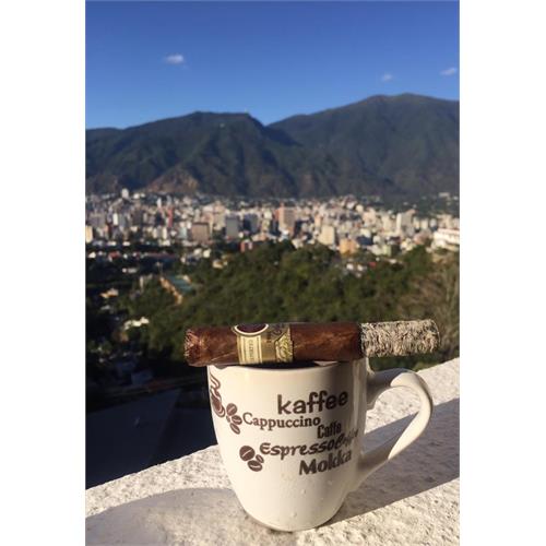 Padron 1964 Anniversary Principe Maduro 4 1/2 * 46