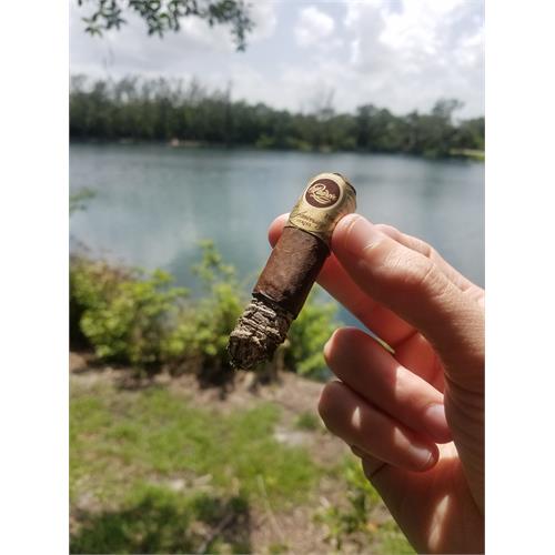 Padron 1964 Anniversary Principe Maduro 4 1/2 * 46