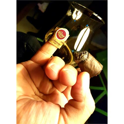 Padron 1964 Anniversary Principe Maduro 4 1/2 * 46