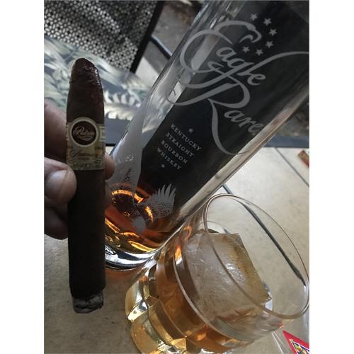 Padron 1964 Anniversary Torpedo Maduro 6  * 52