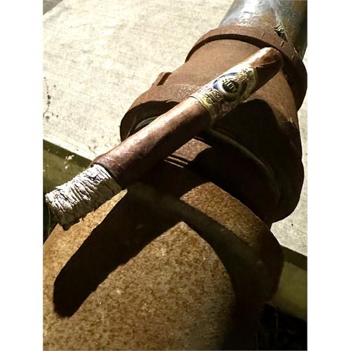 Ashton ESG 20-Year Salute 6 3/4 * 49