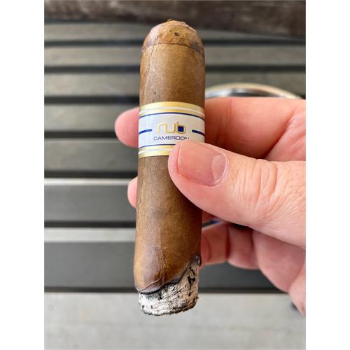 Nub Cameroon 358 3 3/4 * 58