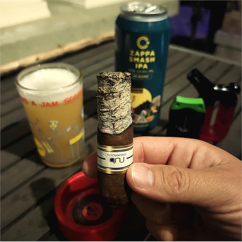 Nub Cameroon 358 3 3/4 * 58