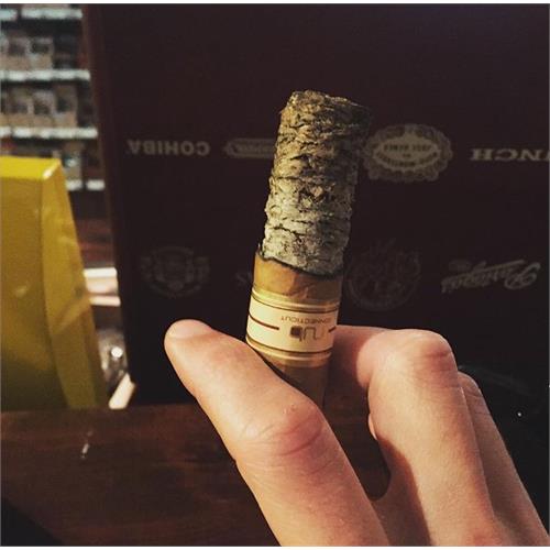 Nub Connecticut 358 3 3/4 * 58