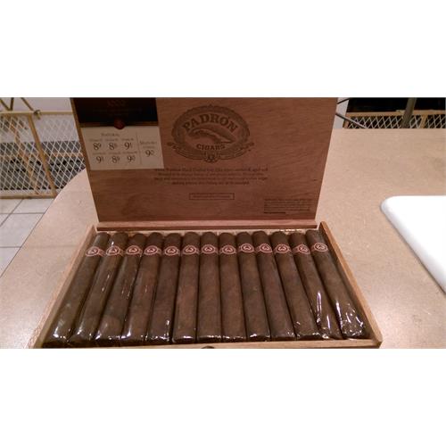 Padron Series 3000 Maduro 5 1/2 * 52