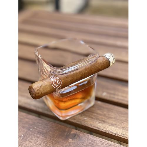 Padron Series 5000 Maduro 5 1/2 * 56