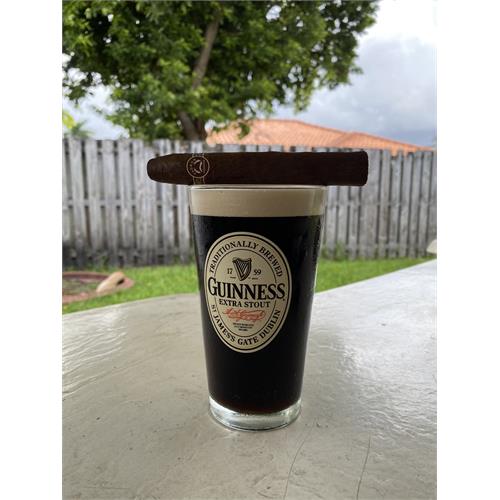 Padron Series 6000 Torpedo Maduro 5 1/2 * 52