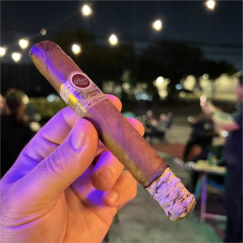 Padron 1964 Anniversary Imperial Natural 6  * 54