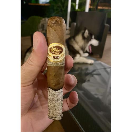 Padron 1926 Serie No. 9 Natural 5 1/4 * 56
