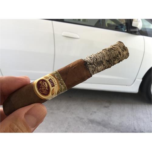 Padron 1926 Serie No. 2 Belicoso Natural 5 1/2 * 52
