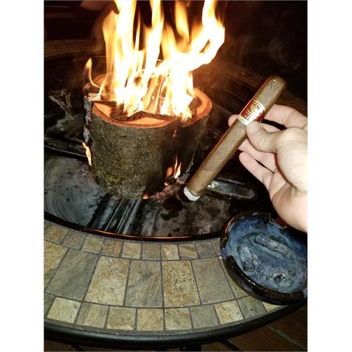 Padron Family Reserve No. 45 Maduro 6  * 52