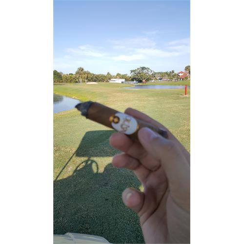 Oliva Connecticut Reserve Robusto 5  * 50