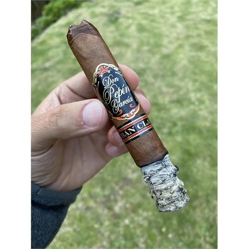 Don Pepin Garcia Black 1979 Robusto 5  * 50