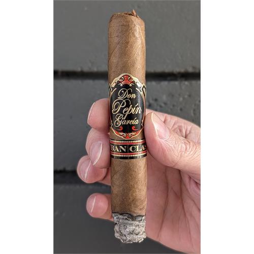 Don Pepin Garcia Black 1979 Robusto 5  * 50