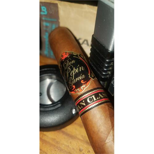 Don Pepin Garcia Black 2001 Toro Gordo 6  * 60