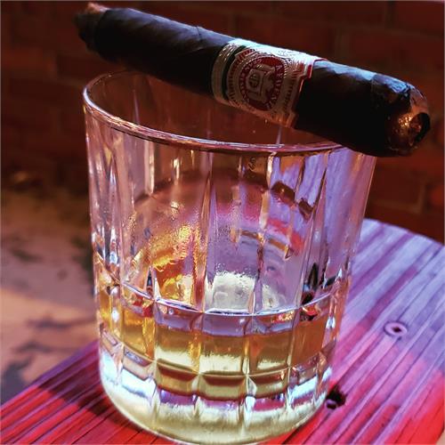 Arturo Fuente Flor Fina 8-5-8 Sungrown 6 1/4 * 47
