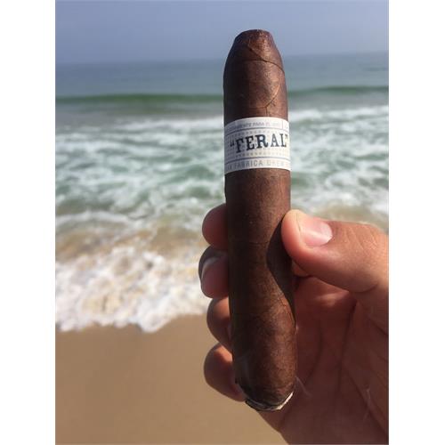 Liga Privada Unico Feral Flying Pig 5 3/8 * 60